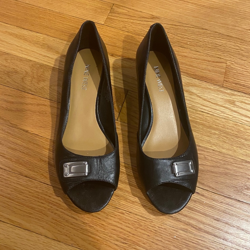 Nine West open toe shoes